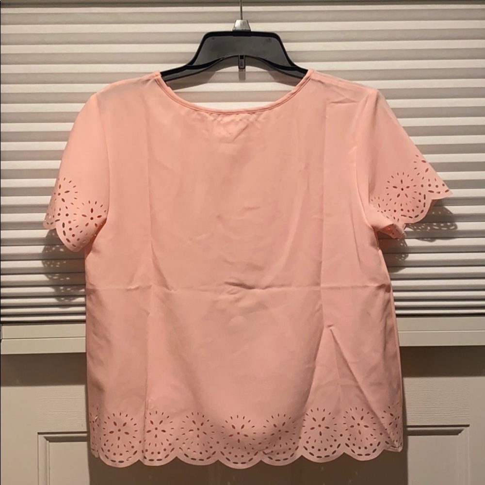 Pink Scalloped Top - Picture 3 of 4